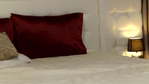 Zoey online show from 02.21.25