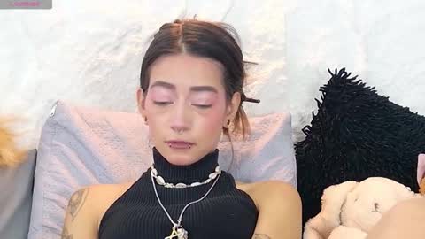 Violeta online show from 11.24.25