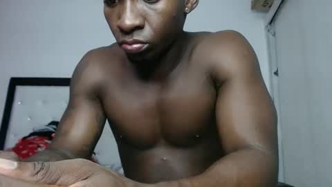 zousxxx online show from 01.24.25