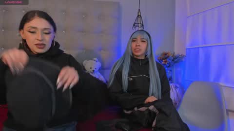 cintya kors online show from 12.13.24