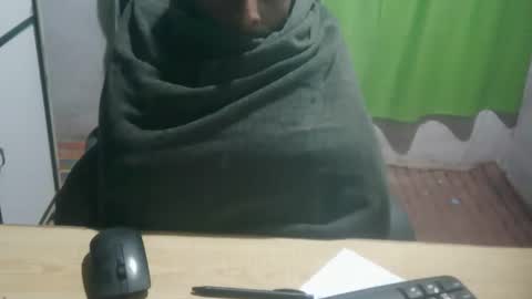 Snapshot of zoyakhan803 chatting on 02.17.25 zoyakhan803 online show from 02.17.25