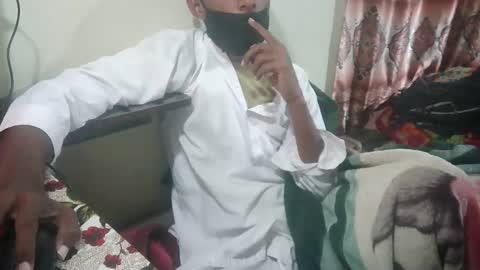 Snapshot of zoyakhan803 chatting on 02.23.25 zoyakhan803 online show from 02.23.25