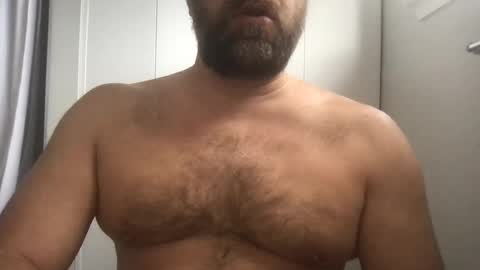 Snapshot of zwetty chatting on 12.19.24 zwetty online show from 12.19.24