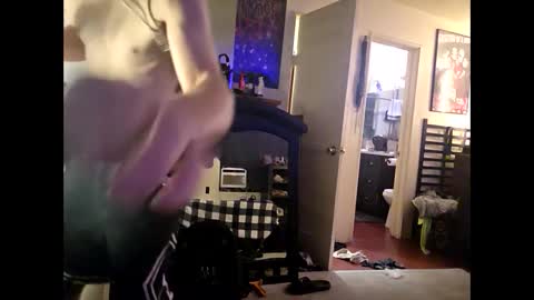 Snapshot of zx66_pyro chatting on 09.27.25 zx66_pyro online show from 09.27.25