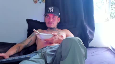 Snapshot of zyongarcia2020 chatting on 10.23.25 zyon garcia online show from 10.23.25