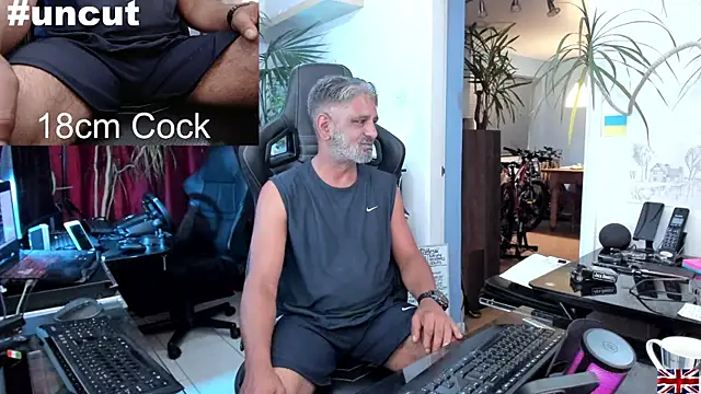 OnlineBossUK online show from 03.17.25