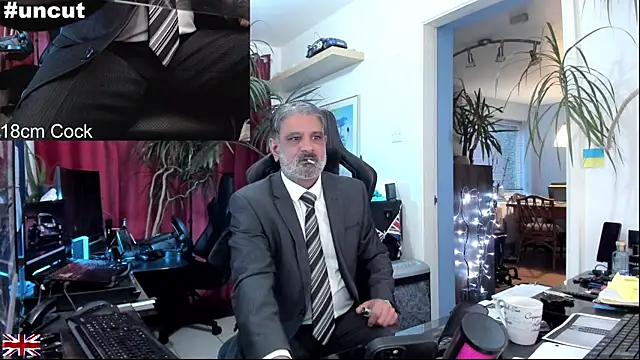 OnlineBossUK online show from 10.16.25