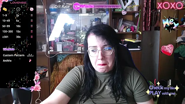 Snapshot of LeonaHarrison chatting on 03.13.25 LeonaHarrison online show from 03.13.25