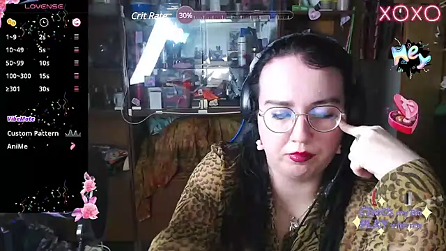 Snapshot of LeonaHarrison chatting on 03.15.25 LeonaHarrison online show from 03.15.25