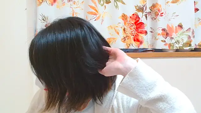 liliyRiSAcha-n online show from 11.15.25