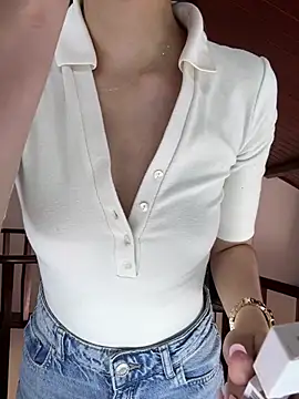 lua ferch   online show from 01.13.25