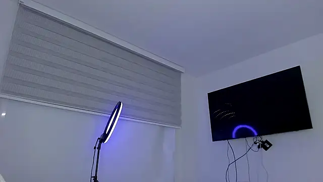 Snapshot of GarciaMilu chatting on 01.29.25 GarciaMilu online show from 01.29.25