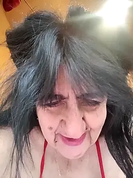 Snapshot of Lovely_Lori chatting on 11.26.25 Lovely Lori online show from 11.26.25