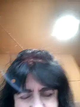 Snapshot of Lovely_Lori chatting on 12.04.25 Lovely Lori online show from 12.04.25