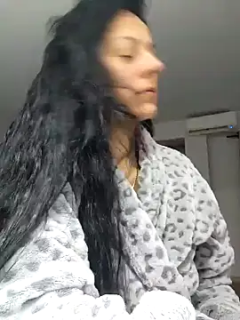 Snapshot of bruneta_sexy23 chatting on 01.08.25 bruneta sexy23 online show from 01.08.25