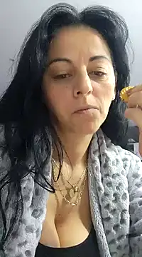 Snapshot of bruneta_sexy23 chatting on 01.19.25 bruneta sexy23 online show from 01.19.25