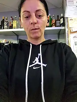 Snapshot of bruneta_sexy23 chatting on 03.01.25 bruneta sexy23 online show from 03.01.25