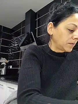 Snapshot of bruneta_sexy23 chatting on 03.23.25 bruneta sexy23 online show from 03.23.25