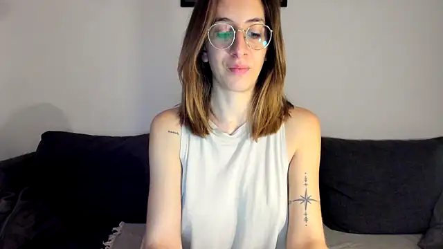 DesireMore90 online show from 02.10.25