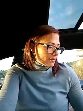 Snapshot of Allana_Squirt chatting on 12.21.24 Allana Squirt online show from 12.21.24