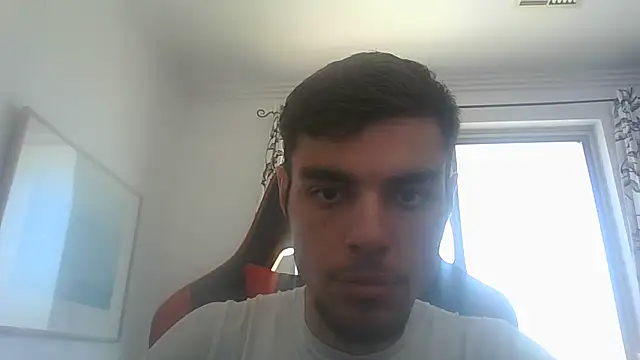 Snapshot of Omarnede chatting on 02.20.25 Omarnede online show from 02.20.25