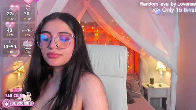 Snapshot of Ellie_Jhonson__ chatting on 01.20.25 Ellie Jhonson   online show from 01.20.25