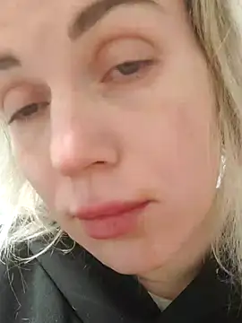 Snapshot of Linda_Gregory chatting on 03.03.25 Linda Gregory online show from 03.03.25