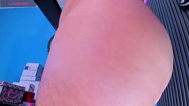 Patty jenkinss  online show from 02.25.25