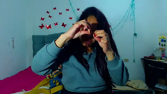 AmaraRoberts420 online show from 01.16.25