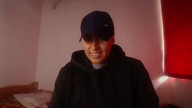 Yessi rousse online show from 09.18.25