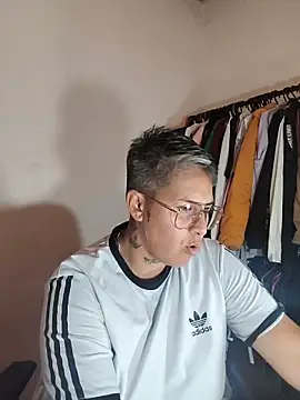 Yessi rousse online show from 11.03.25