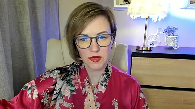 feliziaDesire online show from 10.27.25