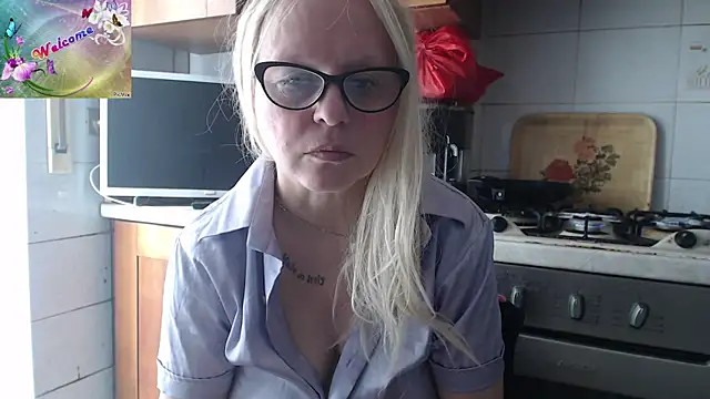 martachatte online show from 11.02.25