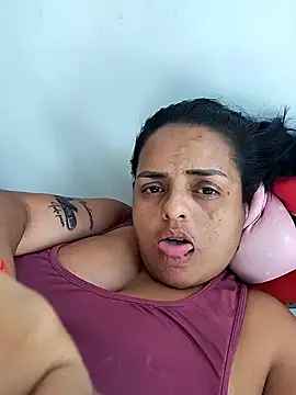 Snapshot of Rossestoner chatting on 12.20.24 Rossestoner online show from 12.20.24