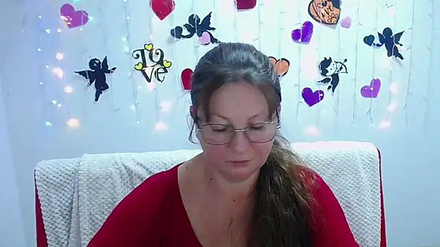 VanessaHotts online show from 01.30.25