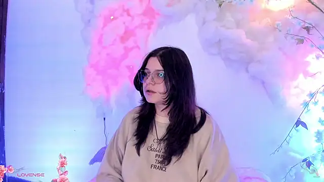 Snapshot of Mey_moon chatting on 01.27.25 Mey moon online show from 01.27.25