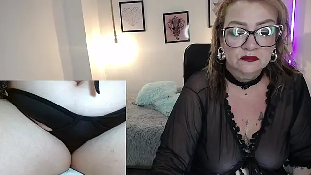 Snapshot of jazmin_ross chatting on 01.10.25 jazmin ross online show from 01.10.25