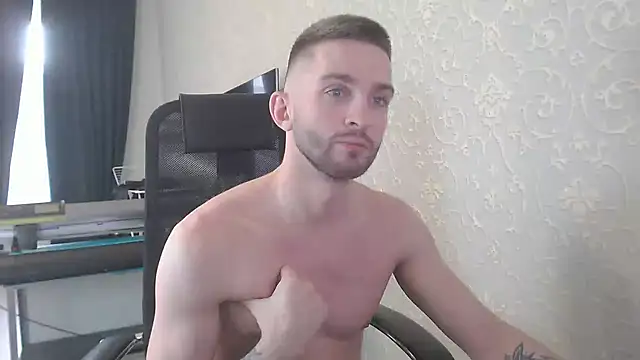 Snapshot of Marselle_Laker chatting on 02.05.25 Marselle Laker online show from 02.05.25