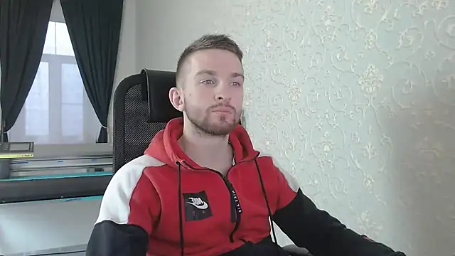 Snapshot of Marselle_Laker chatting on 11.23.25 Marselle Laker online show from 11.23.25