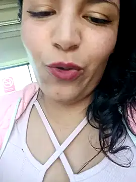 Snapshot of Morenitha-XXX chatting on 09.11.25 Morenitha-XXX online show from 09.11.25