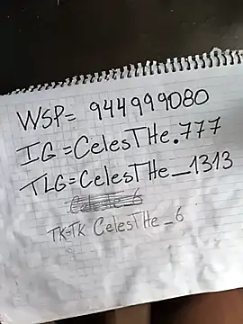 Snapshot of Morenitha-XXX chatting on 11.03.25 Morenitha-XXX online show from 11.03.25