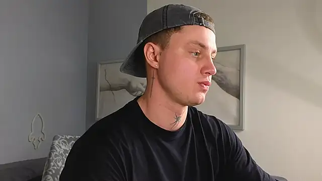 more  than  love online show from 03.11.25