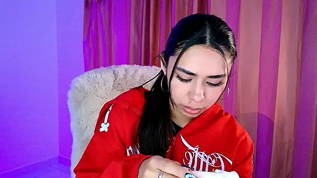 AmyOlimpo online show from 10.23.25