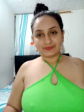 Snapshot of Angeelus2 chatting on 01.03.25 Angeelus2 online show from 01.03.25