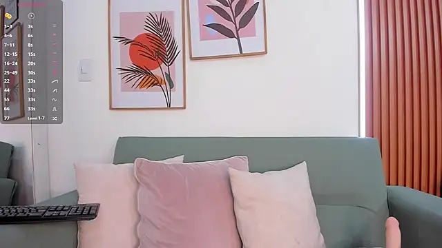 Snapshot of Madiison_Cooper chatting on 03.13.25 Madiison Cooper online show from 03.13.25