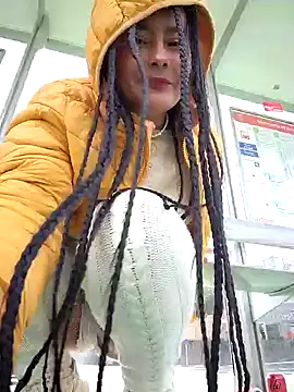 bellapaty online show from 11.29.25