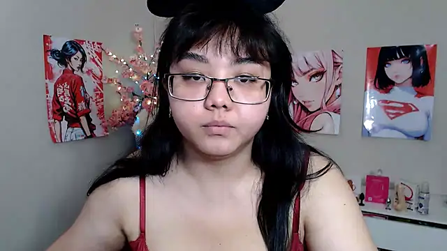 Moertomlly online show from 12.03.25