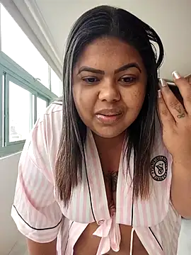 Snapshot of biancabombombbw chatting on 09.24.25 biancabombombbw online show from 09.24.25