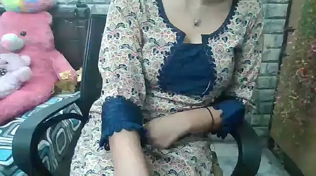 Sexy iknoor online show from 02.06.25