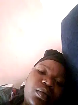 pretty-donna online show from 11.02.25